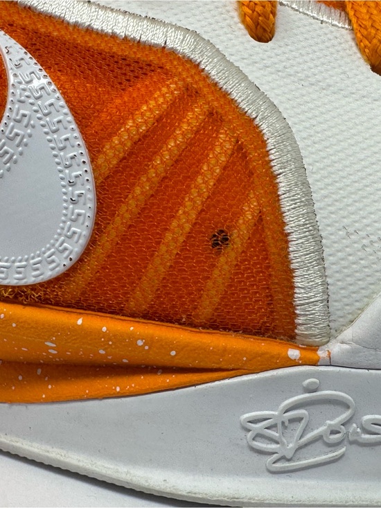 Nike Sabrina 2 Tennessee Vols Orange Men’s Size 9.5 Women’s Size 11 Game Worn main image 9
